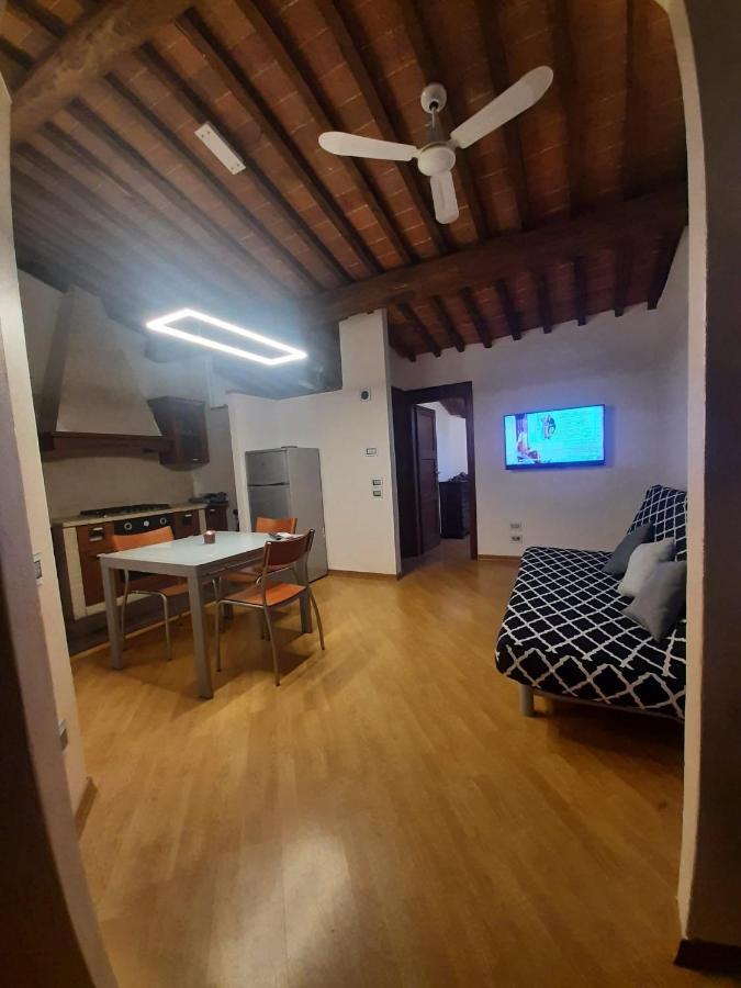 Ferienwohnung Rialto_10 Siena Exterior foto
